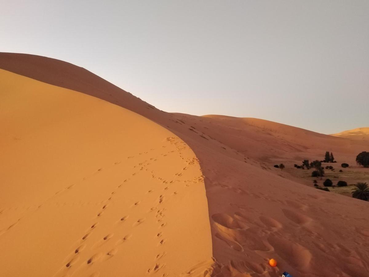Riad Amar เมอร์ซูกา ภายนอก รูปภาพ
